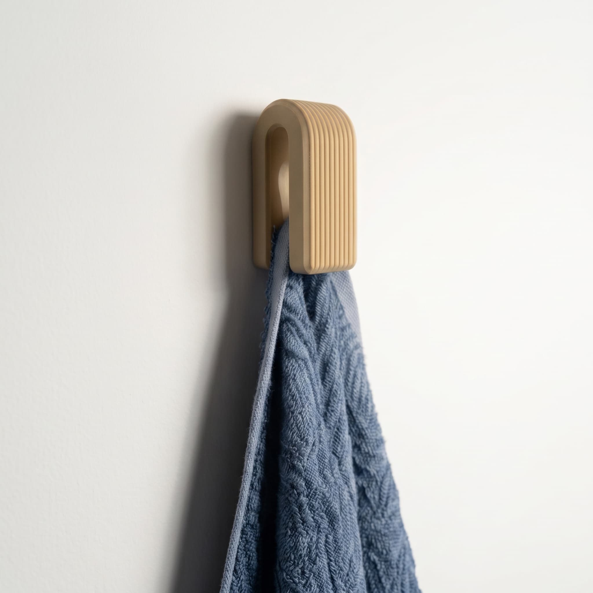 Auto-Locking Gravity Towel & Coat Hook — image 1 of 1